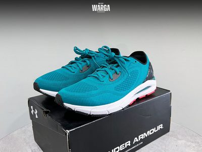 Кроссовки Under Armour Hovr Sonic 5 Изумрудно-зеленый (Emerald-green).